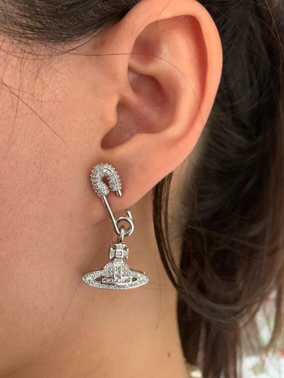 New in Box Vivienne Westwood Silver Pin 