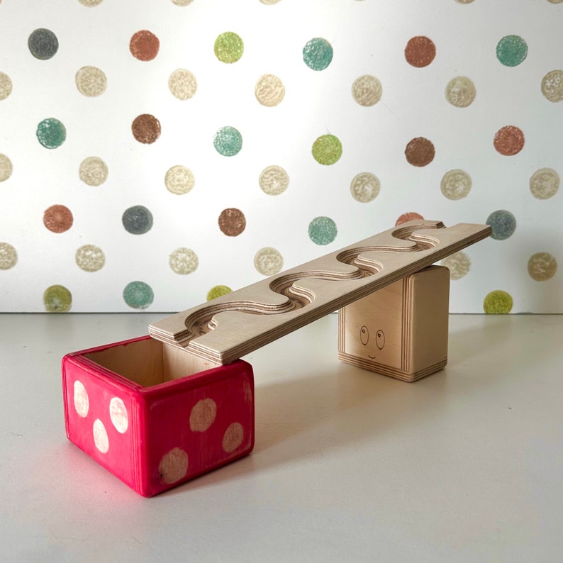 Marble track plate with mushroom storage box for marbles wooden toy set including marble track plate meandering track box collecting tray image 1