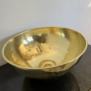Brass Bathroom Sink, Unlacquered Brass Vessel Sink with Overflow, Vanity Basin, Artisan Brass Sink, Luxury Handcrafted Bathroom Fixture