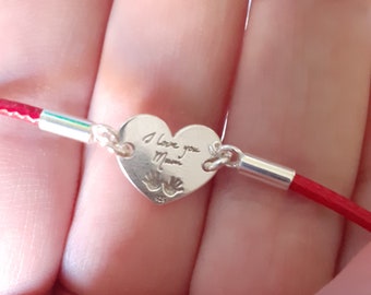 Lucky bracelet heart charm message "I love you mom" in 925 Silver, red waxed cotton thread bracelet with sliding knots