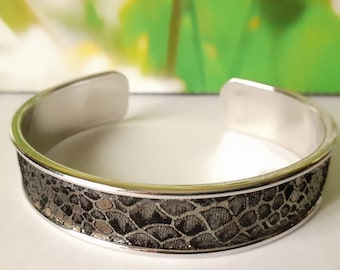 Bracelet femme en cuir véritable façon peau de serpent, bracelet manchette pour femme, bracelet jonc cadeau pour elle