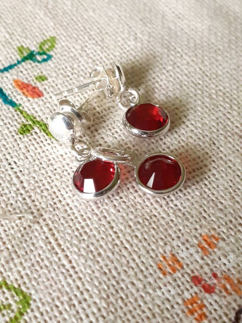 Parure bijoux en argent massif et cristaux bordeaux, clous d'oreilles rouges, pendentif cristal et argent 925, cadeau pour elle image 9