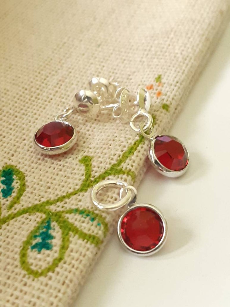 Parure bijoux en argent massif et cristaux bordeaux, clous d'oreilles rouges, pendentif cristal et argent 925, cadeau pour elle image 4