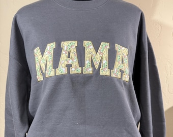 Mama Sweatshirt Embroidered Appliqué – Grogu Edition