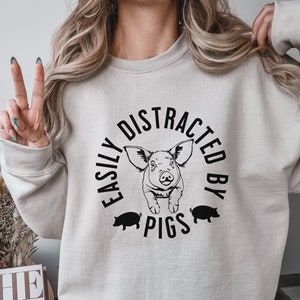 Easily Distracted By Pigs T Shirt Funny Pig Farmer Gifts Tee Easily Distracted By Pigs T Shirt Funny Pig Farmer Gifts Tee
