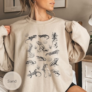 Bearded Dragon Sweatshirt, Reptile Lover Gift, Bartagame Tshirt, Pet Lizard, Beardie Shirt, Vintage Cottagecore Clothing,Exotic Animal Shirt