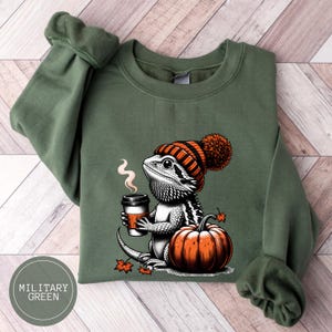 Bearded Dragon Sweatshirt, Bearded Dragon Fall Sweater, Reptile Lover Gift, Bartagame Crewneck, Pet Lizard, Vintage Beardie Gift For Owner