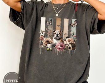 English Bulldog Shirt, Comfort Colors Bulldog Sweatshirt, Trendy Brushstroke Dog Mom Gift, Bulldog Lover Sweater, Bulldog Dad Tshirt