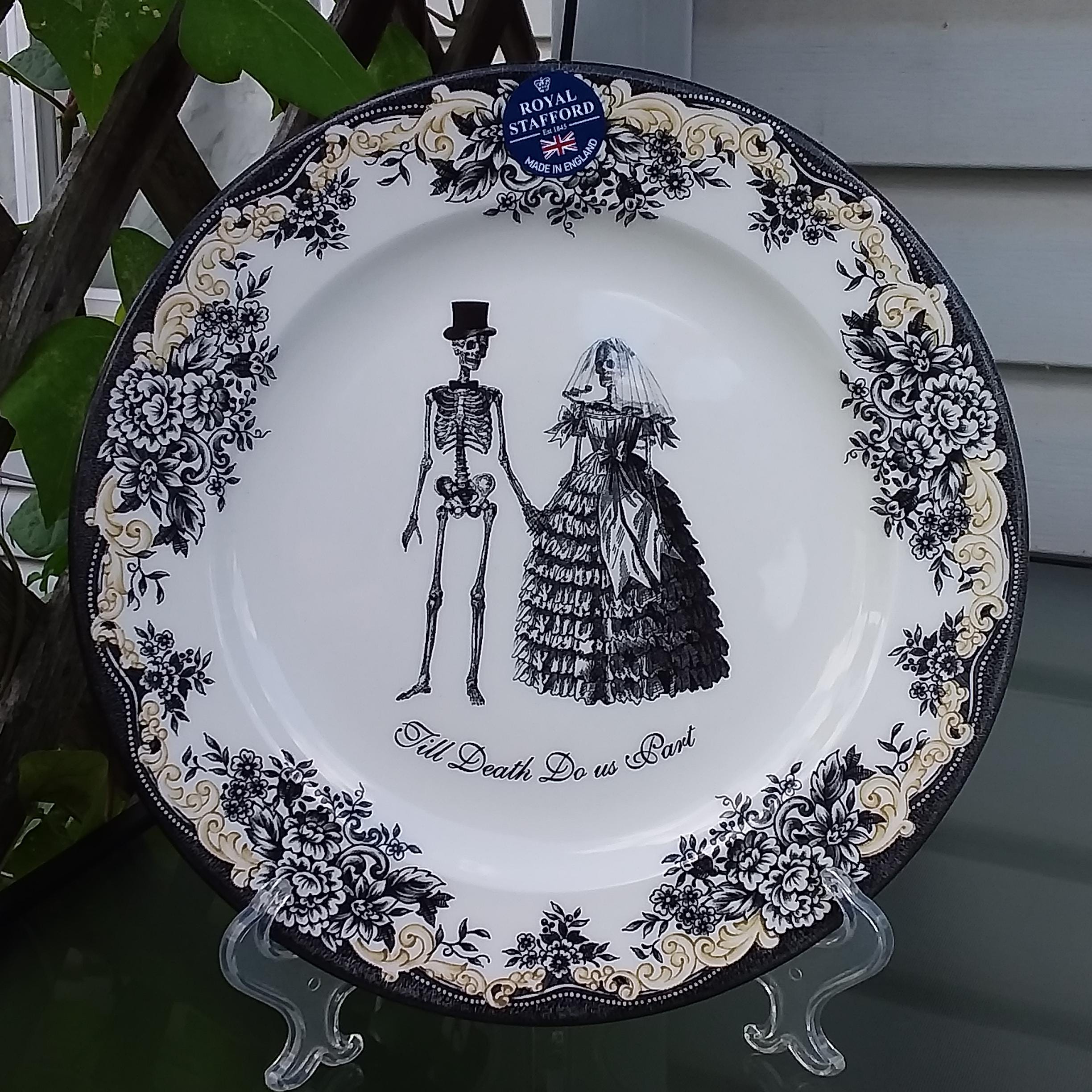  Stafford スケルトンデザイン皿　ハロウィン Royal Stafford Skull collection tableware @HomeGoods #skull