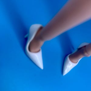 high quality hand painted dolls heels, fit standard 12inch doll.