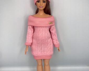 Pink Curvy and any 30cm dolls. 3pc casual dolls clothes. Dolls mini jumper dress dolls trainers and hat. Full outfit