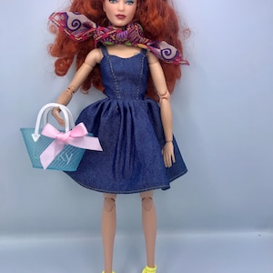NEUE STOCK Puppen Sommer bündeln hochwertige Jeans Kleid Schal Sonnenbrillen Schuhe und Handtasche.