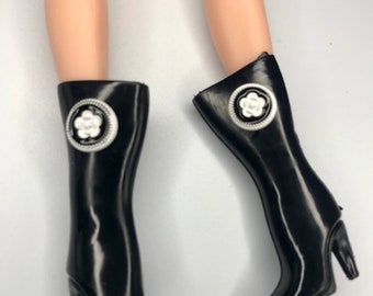 dolls heel boots 1 pair of boots footwear for doll. Dolls black high heels boot with a camellia flower embellishment