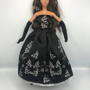 Ropa de barbie con guantes sale