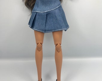 Dolls short pleated jean skirt . Dolls skirt