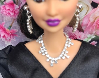 High quality 2pc dolls jewellery set. Clear stone dolls jewellery dolls necklace dolls earrings set