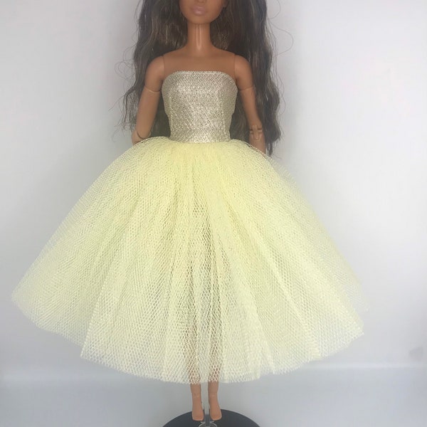 Yellow and gold off shoulders Dolls gold glittery top part ballerina style prom dress party dress ballgown