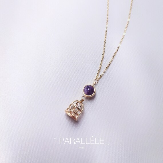 Collier Et Pendentif Améthyste En Cage Avec Chaîne Acier Doré - Neuf Avec étiquettes - Marque G.GAS ARTIST