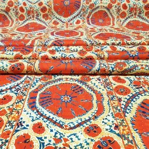 Tessuto Kilim Boho Vintage - Tessuto con stampa a medaglione Suzani uzbeko per tappezzeria di sedie, tessuto per cuscini Kilim, tessuto per arredamento della casa tagliato su misura