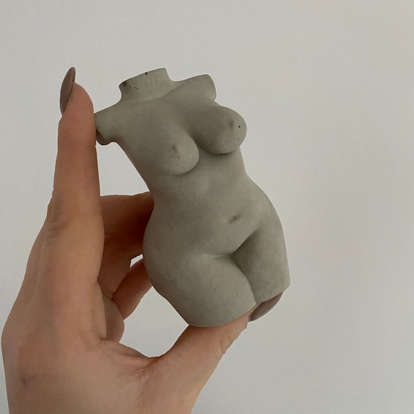 Beton Deko Dekoration Betondeko Statue Figur Frau Woman Curvy Body Körper Torso Venus Aphrodite