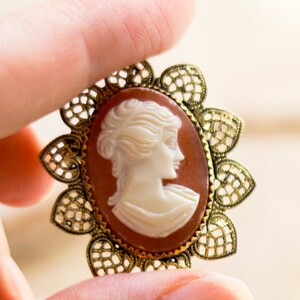 Vintage Cameo Brooch – Gold Filigree Oval Pin, Victorian Style Fall Jewelry, Collectible Carved Cameo Gift for Her