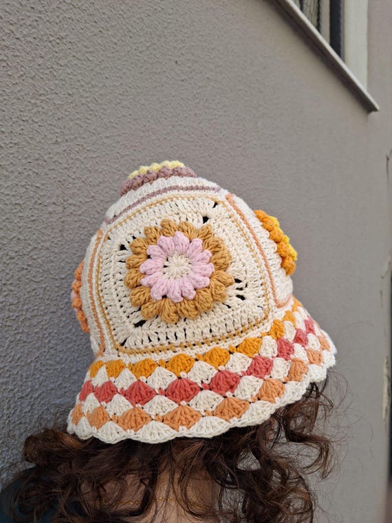Floral Crochet Bucket Hat: Cotton Knitted Summer Hat - Etsy display picture 2