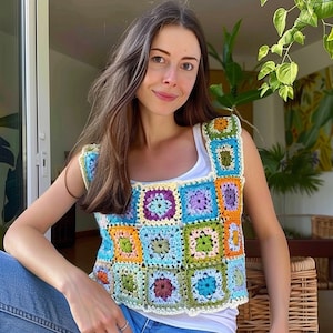 Boho Crochet Crop , Handcrafted Granny Square Top, Women&#39;s Multicolor Vintage Top, Unique Gift, Artisan Clothing, Crochet Vintage Crop Top