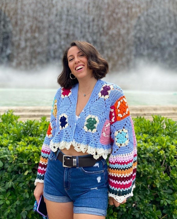 クロシェ編みのおばあちゃんスクエアカーディガン：カラフルな