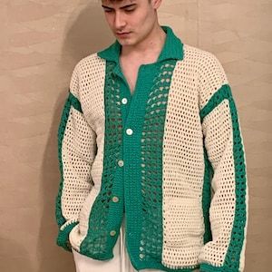 かぎ針編みの男性用シャツ、かぎ針編みのシャツ、手編みのシャツ、かぎ針編みのカーディガン、ボヘミアンシャツ、男性用シャツ、手作りのカーディガン、オーバーサイズシャツ