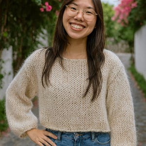 Hand-Knit Oversized Sweater, Soft & Cozy Crop Knitwear, Handmade Chunky Pullover, Crochet Sweater, Knitted Sweater