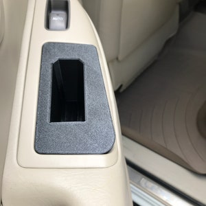 2002 - 2009 Lexus GX470 Rear Door Arm Rest Pocket Insert