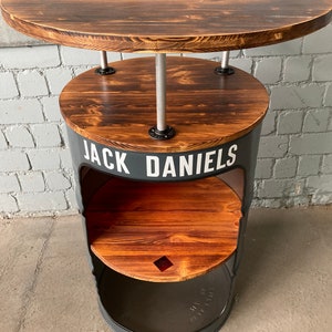 Barrel Fassmöbel Loftmöbel Stehtisch table Gift Geschenk Barrel Whisky shelf wood coffetable loop tafel plank Handarbeit Halloween bar Regal Bild 5