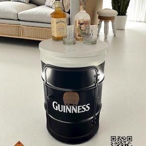 Mesa auxiliar de bar de whisky de Barrel Furniture, perfecta para regalos de Navidad, mesa de centro de barril de whisky única hecha a medida con logotipo, barril