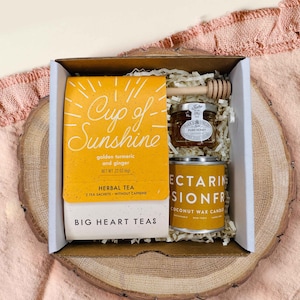 Tea Lover Gift Set, Personalized Tea Gift, Relaxation Tea Gift Set, Candle Gift Box, Tea Gift Basket, Unique Tea Presents, Tea Gift Box