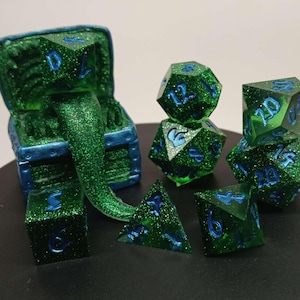 Mr Green: Sharp edged Mimic set