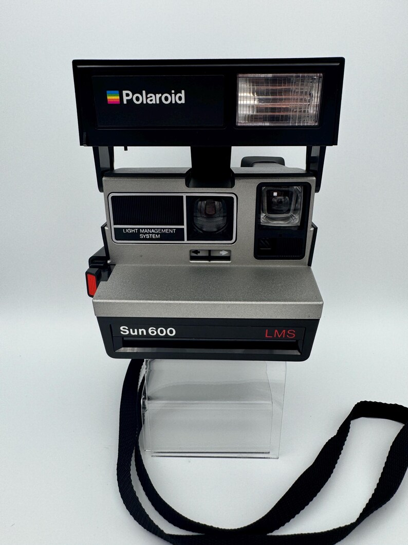 Appareil Photo Polaroid Sun 600 LMS - Très Joli Avec Une Boîte De Film Incluse !
