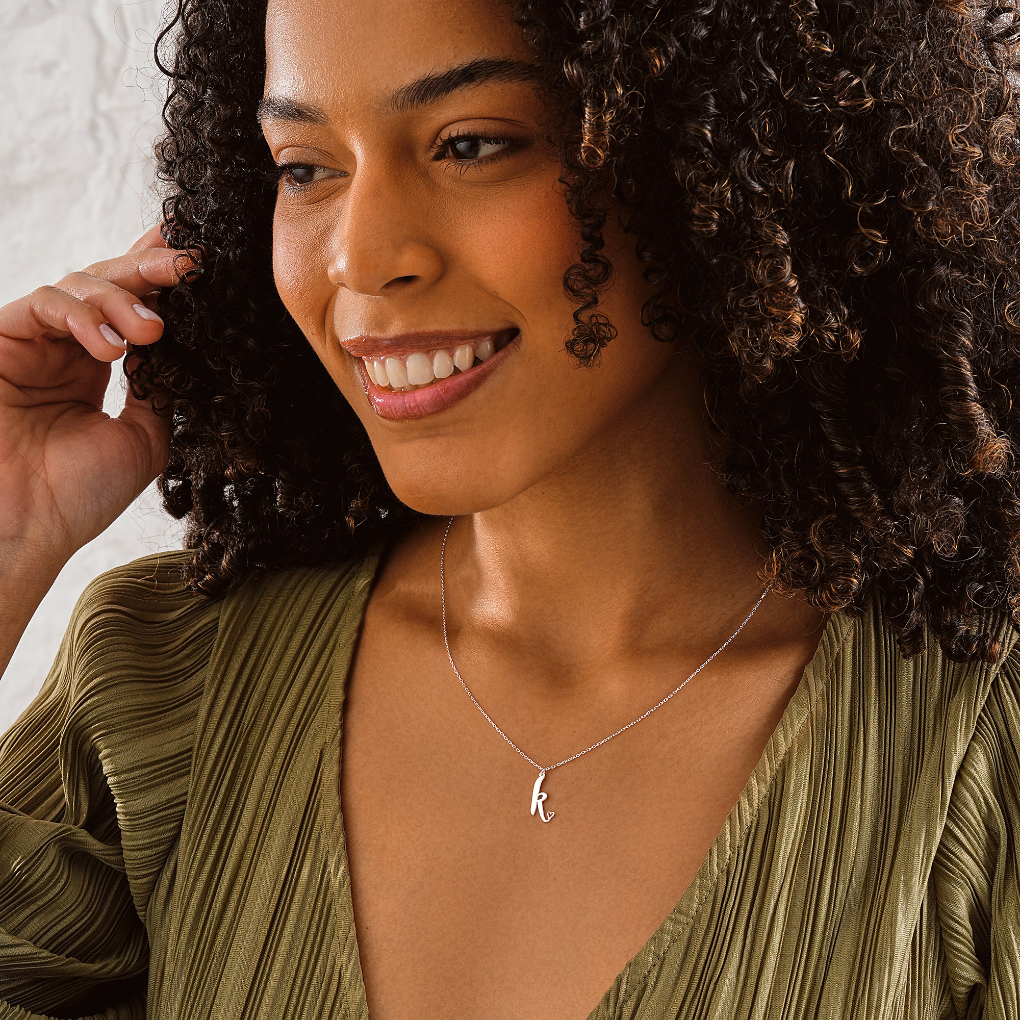 Custom Heart Letter Necklace, Letter Pendant Necklace, Initial Heart Necklace, Minimalist Chain Necklace, Delicate Aesthetic Necklace
