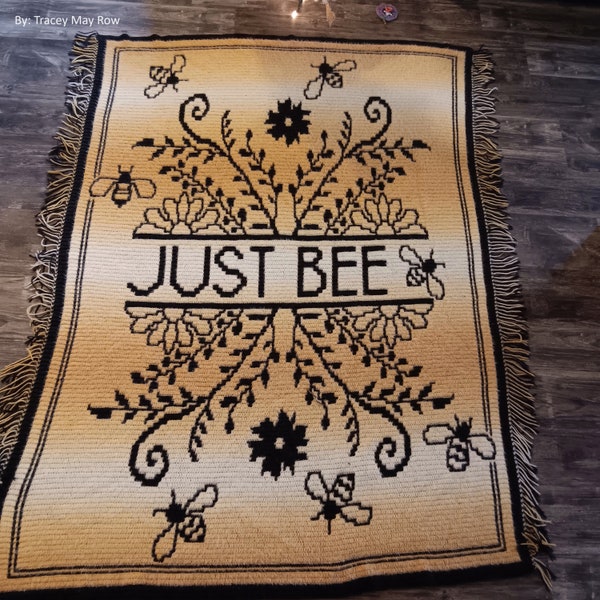 Just Bee (with BONUS mini bee design!)