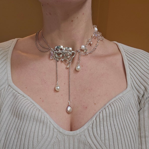 Collier choker perles d'eau, crystal swarovski, verre, pendentif carnaval vintage, métal inoxydable.