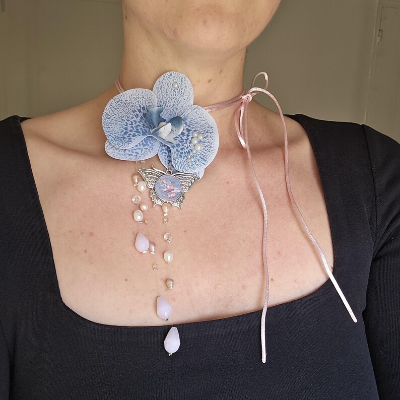 Ans Spiders Little Collection, Fake Orchids, Water Pearls