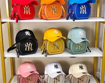 Ny set purse and hat sale