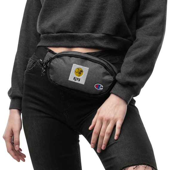 This Champion fanny pack is the ultimate accessory for people with an active lifestyle
