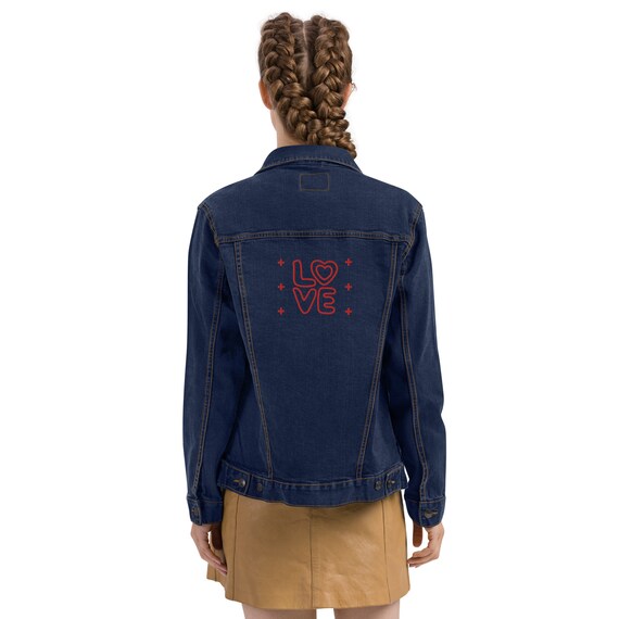Unisex denim jacket Paired with a t-shirt, hoodie or dress, it will be perfect for any occasion