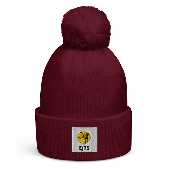 Cheap acrylic bobble hat, wear this bobble hat on cold fall days and all winter long, soft to the touch