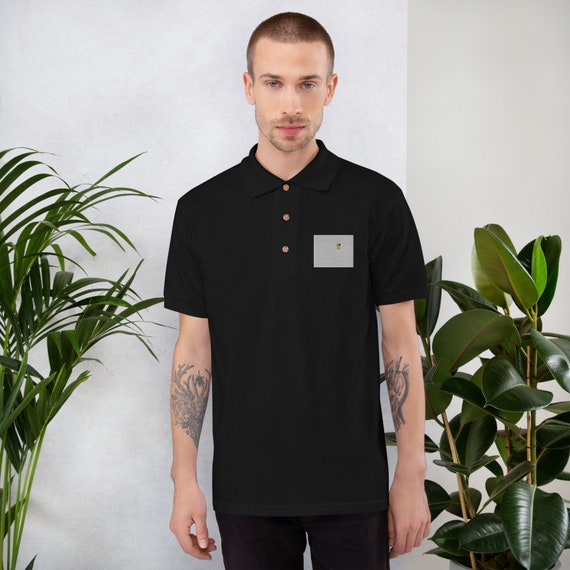 Embroidered polo shirt thanks to its pre-shrunk fabric, this polo shirt will keep its initial shape even after washing