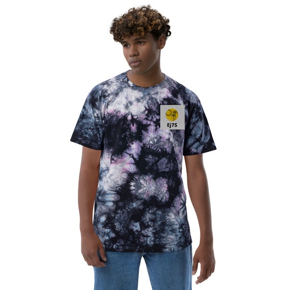 Discover the new streetwear essential, oversized tie-dye T-shirt in cotton grown in the United States