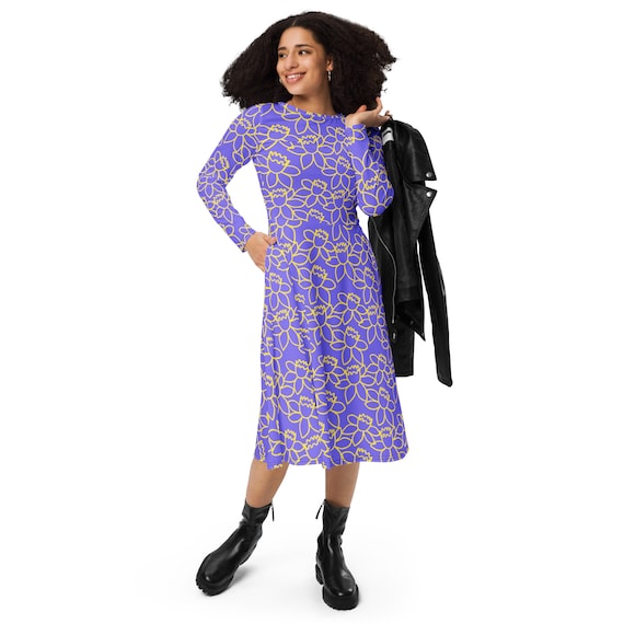 Long-sleeved dress with all-over print