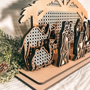 Wood Rattan Nativity Set / Manger Scene / Christian Christmas Decoration / Handmade Nativity Scene image 2