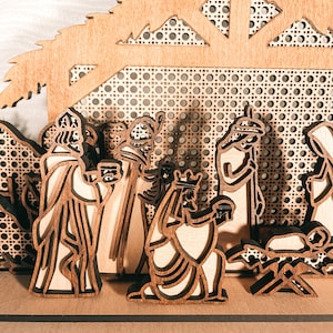 Wood Rattan Nativity Set / Manger Scene / Christian Christmas Decoration / Handmade Nativity Scene image 8