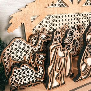 Wood Rattan Nativity Set / Manger Scene / Christian Christmas Decoration / Handmade Nativity Scene image 6